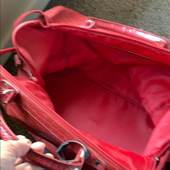 Victories Secret red weekend bag - Picture 4 of 5